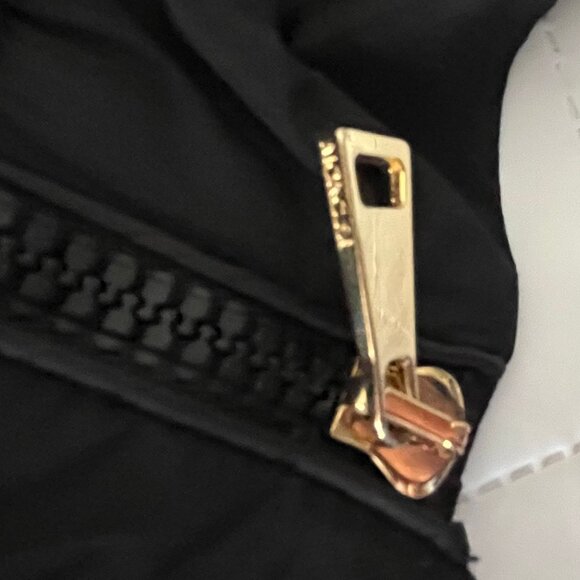 Moncler Vest w/Hood - Longe Saison - Black - Size 3 - Authentic - Picture 17 of 17